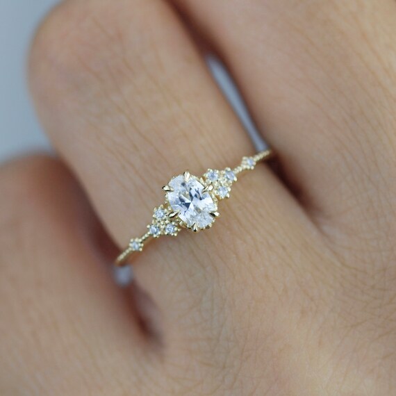 Alternative diamond moissanite deals