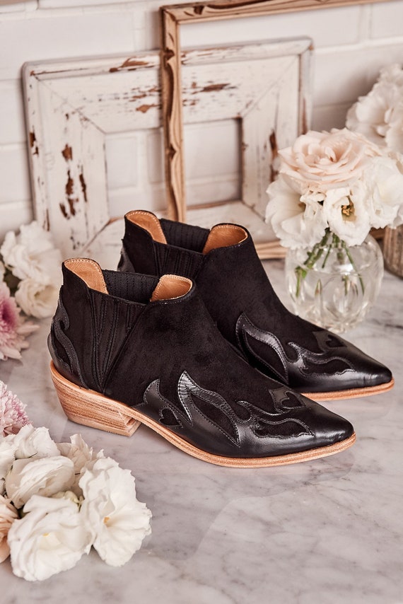 mia black ankle boots