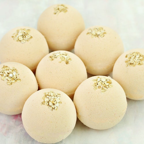 Oatmeal Milk and Honey Bath Bomb Etsy