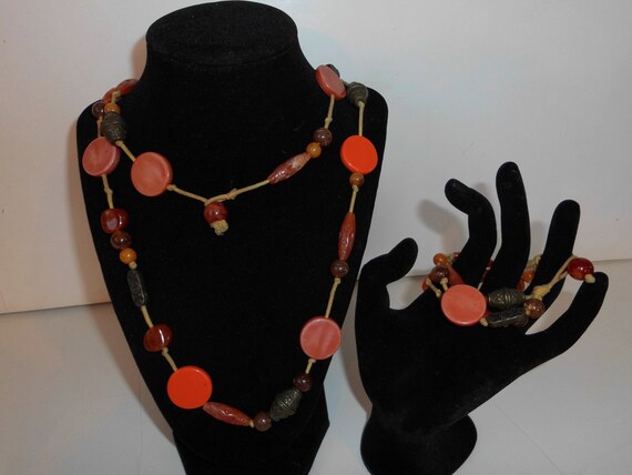 Vintage orange multi-color beaded necklace bracel… - image 1