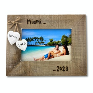 Holiday / Adventure Personalised Driftwood Photo Frame | Place and Date | Girlfriend / Boyfriend / Friend / Family Gift Vacation Destination