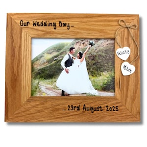 Wedding Day Personalised Photo Frame |  6x4”, 7x5” | Solid Oak & Luxury Bark Edge Frames | Wedding Gift / Present | Mr Mrs