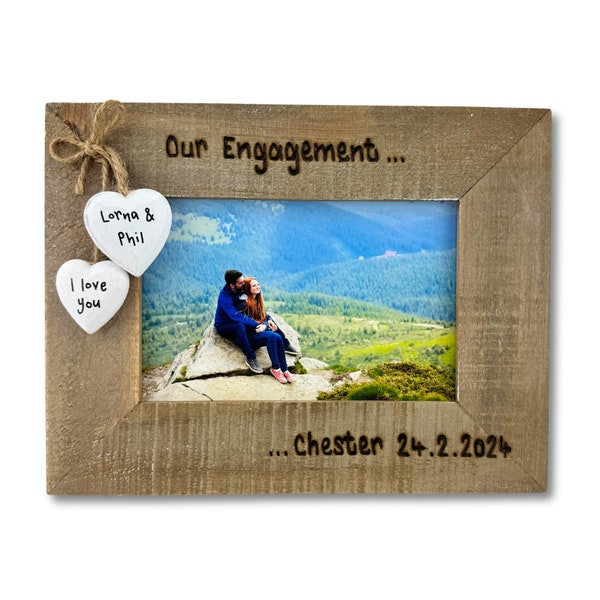 Engagement Photo Frame | Names / Date & Place | We're Engaged Gift | Personalised Driftwood Photo Frame 6x4" Wooden