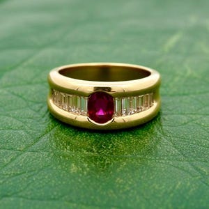 Modern 1990's Ruby and Diamond 18k Yellow Gold Ring