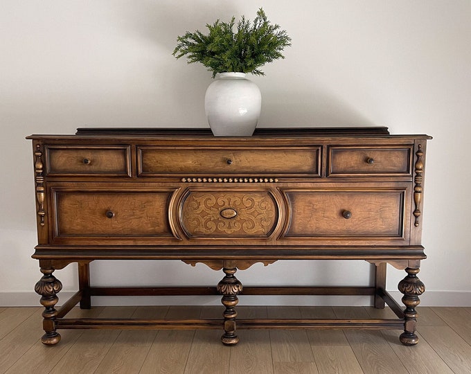 FREE Shipping Vintage 1920s Berkey and Gay Sideboard Buffet Server