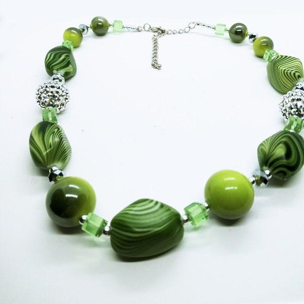 Green Chunky Beaded Swirly Choker Necklace / Collar Necklace / Faceted Cube Sparkle Statement Necklace