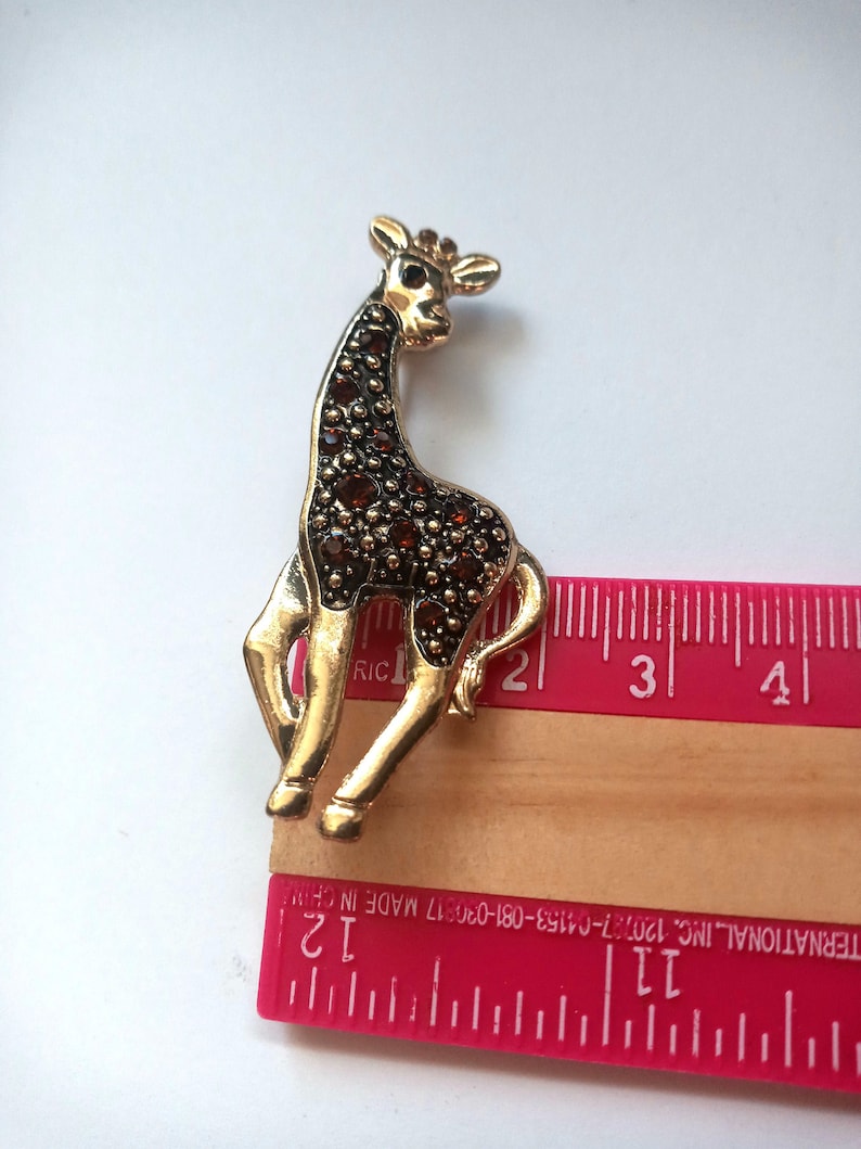 Gold tone and Brown Rhinestone Giraffe Brooch Pin Lapel Pin Brooch Vintage Jewelry Animal Sweater Brooch