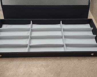 12 Slot Sunglass Display Case, Black With Window, Snaps Closed