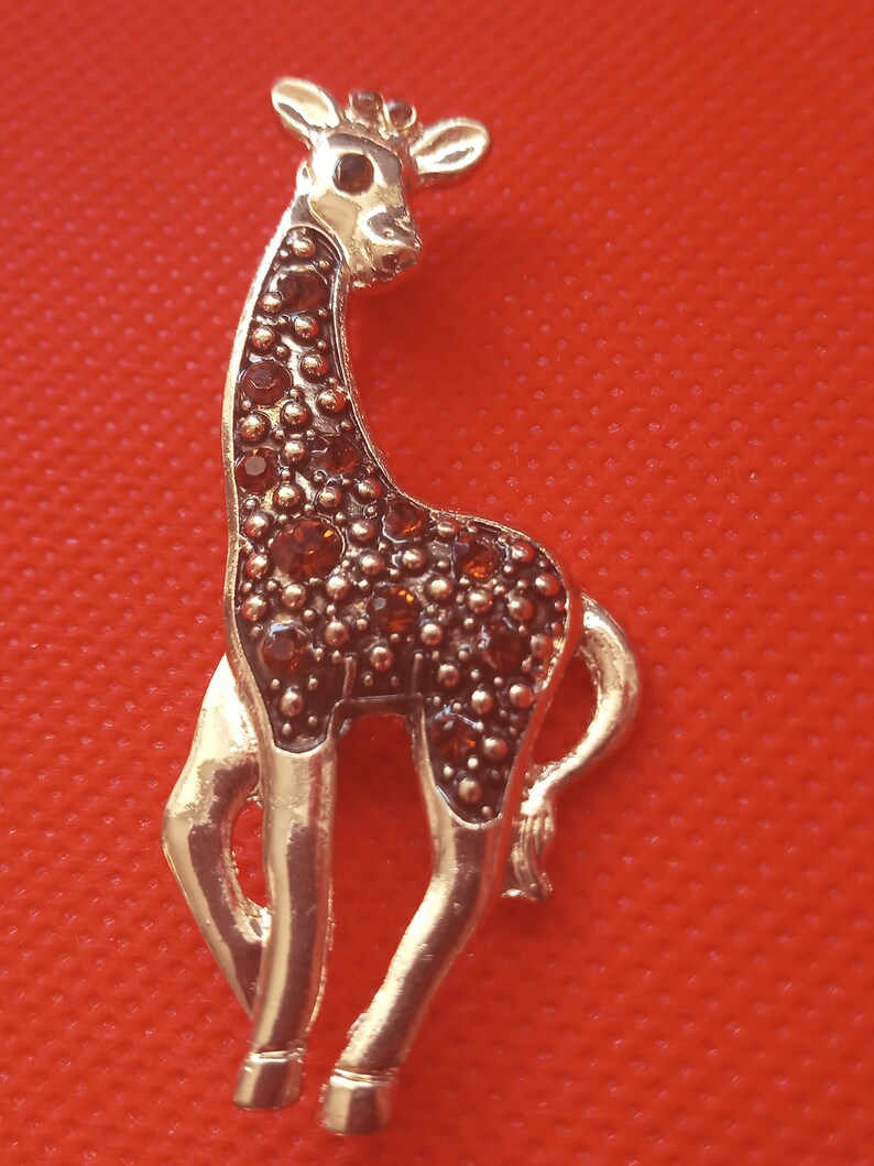 Gold tone and Brown Rhinestone Giraffe Brooch Pin Lapel Pin Brooch Vintage Jewelry Animal Sweater Brooch