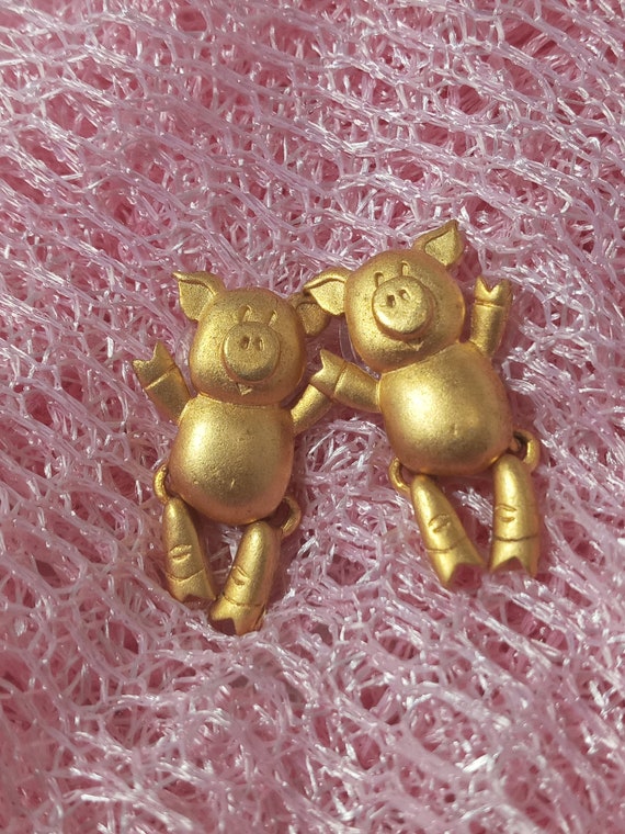 JJ Hanging Pig Earrings / Fun Animal Earrings / C… - image 4