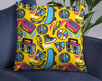 枕　レトロ 90年代のレトロな枕：ヴィンテージスケートボードのグラフィティ