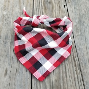 Dog Bandana. Red Black Plaid Gog Bandana. Buffals Dog Bandana.Winter Dog Bandana. Red Black Checker Dog Bandana.