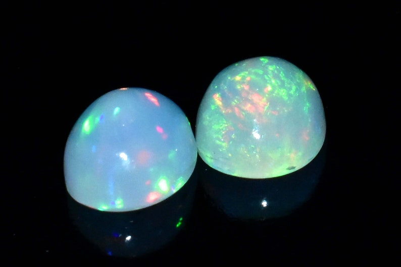 Pair of 2 pcs 8X6X4 MM 1.87 CTS Opal cabochon,Natural Ethiopian opal Oval Cabochon Welo Opal cabochon fire opal Ethiopian opal AAA opal