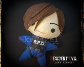 バイオハザード レオン・S・ケネディ ぬいぐるみ：RPD警官