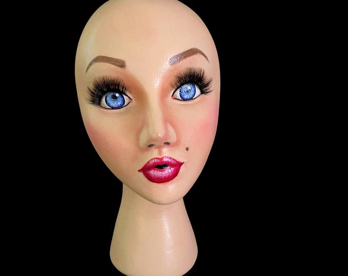 Marilyn Mannequin, Female Mannequin