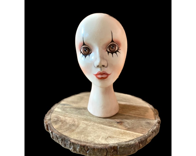 Jester Mannequin