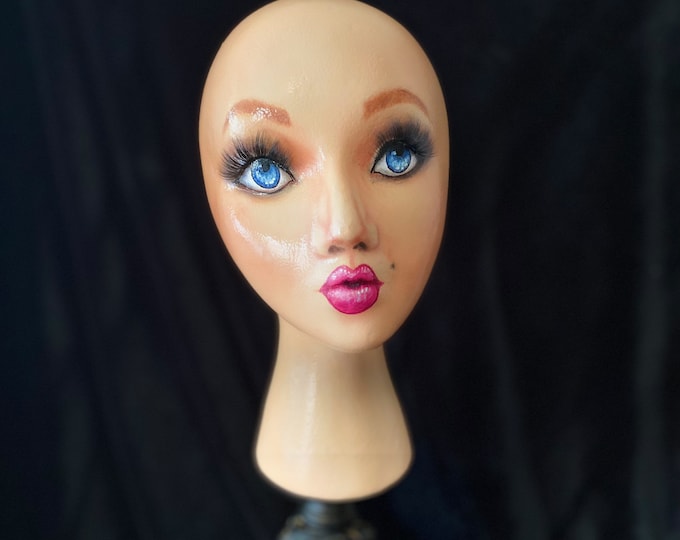 Marilyn Mannequin, Female Mannequin