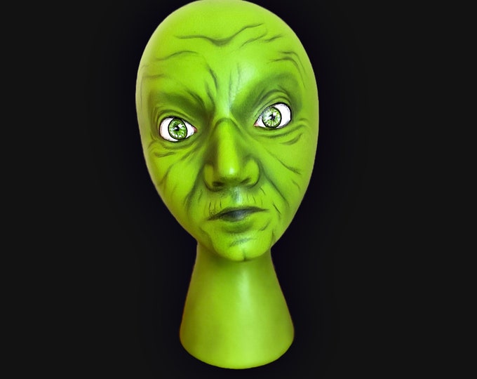 Halloween Witch Mannequin, Green Witch Mannequin, Scary Witch Mannequin