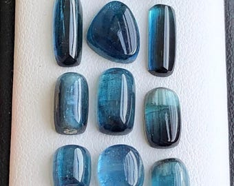 バイカラートルマリンカボション：ブルーとピンク 12.95 カラット