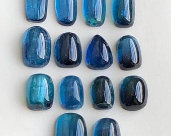 バイカラートルマリンカボション：ブルーとピンク 12.95 カラット