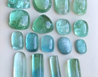 28 Karat Natürlicher Turmalin Cabochon Lot: Herkunft Afghanistan (7-16 mm)