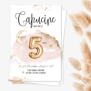Maanverjaardagsuitnodiging, roze en gouden pastelhemel voor kinderen en baby's