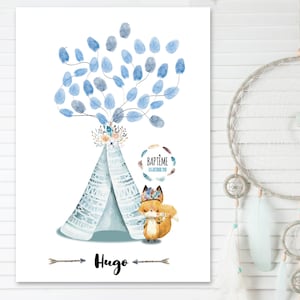 Peut inclure: Un tipi bleu et blanc avec une illustration de renard et le texte "BAPTÊME LE 5 OCTOBRE 2019" dans un cercle. Le tipi est entouré de feuilles d'empreintes digitales bleues et le nom "Hugo" est écrit sous le tipi.