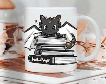 Buch Drache Becher, Bücherwurm Becher, Bücherwurm Kaffeetasse, Bücherwurm Geschenk, literarisches Geschenk, Fantasy Reader, Geschenke für Leser, Drachen-Liebhaber Geschenk