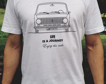 Lada t-shirt, Classic vintage car T-shirt VAZ 21011 Enjoy the ride