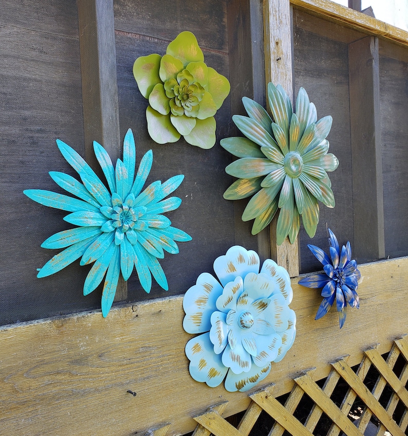 Metal Flower Wall Art/ Garden Wall Art/ Fence Flowers/ Metal - Etsy
