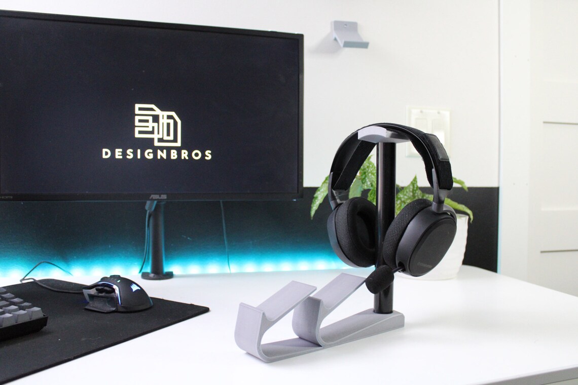2 Controller & Headset Stand 3D Printed Etsy
