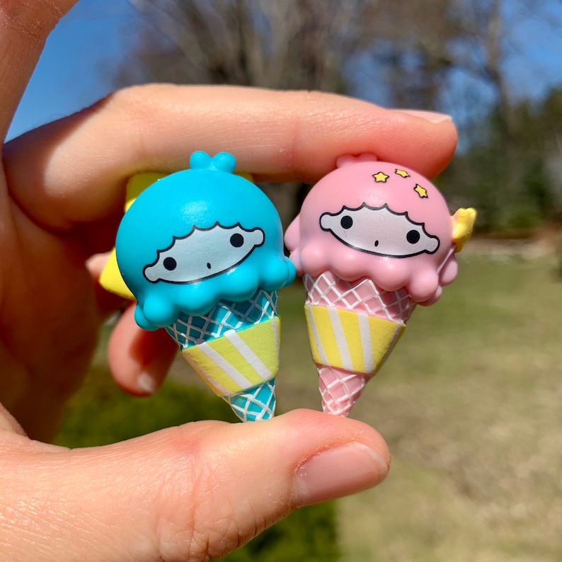 New kidrobot Hello Sanrio Ice Cream Cone Keychain Series Little Twin Stars Kiki
