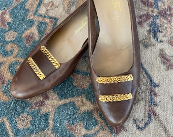 Ferragamo Boutique Brown Chain Loafers 7.5