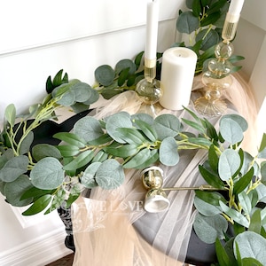6.5FT Eucalipto & Ghirlanda di Salice, Fulcro del matrimonio, Ghirlanda verde, Corridore da tavolo, Sfondo verde, cabina fotografica, matrimonio Boho