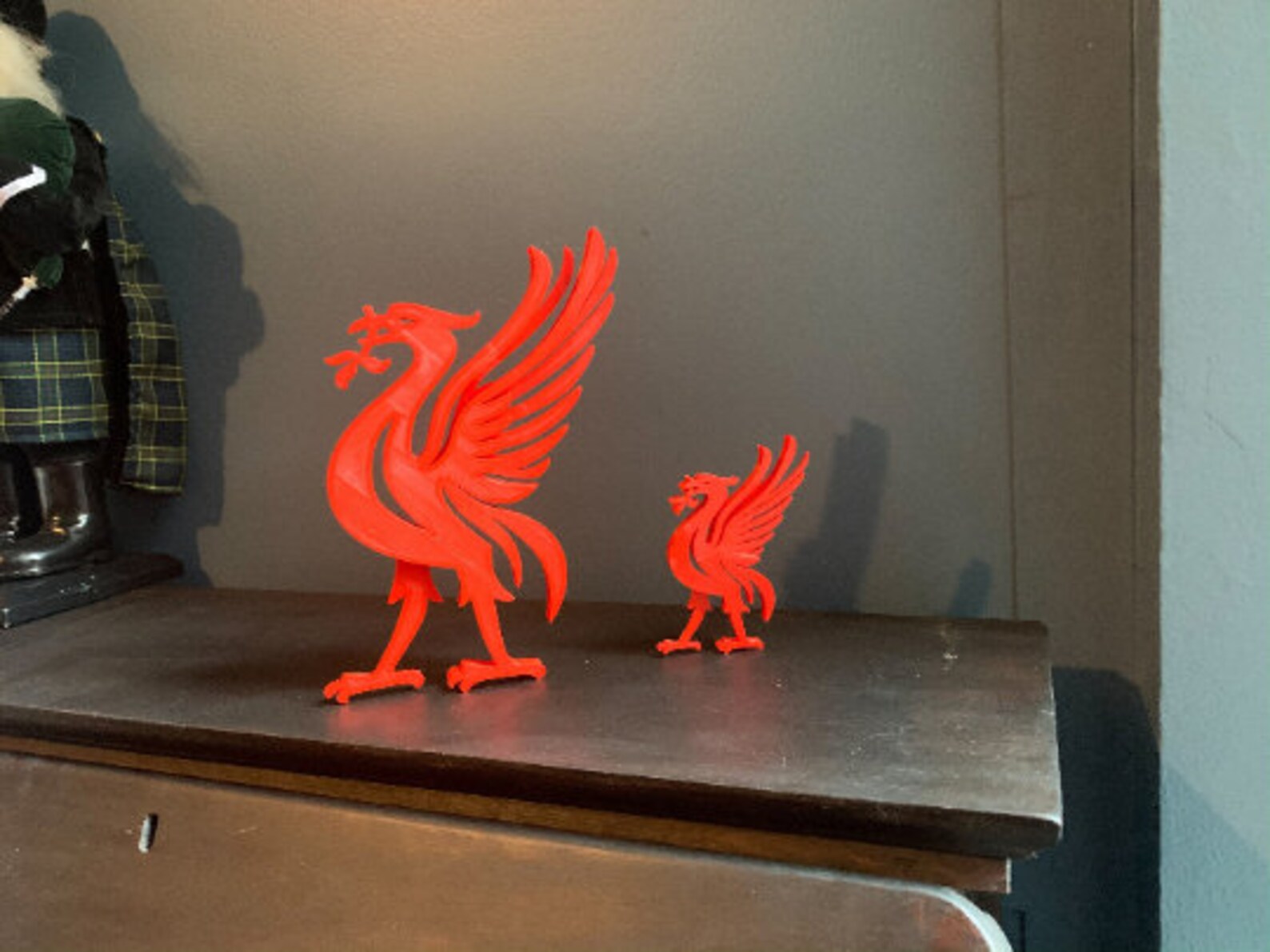 Liverpool 3D Signs - YNWA You'll Never Walk Alone and Liverbird Sign ...