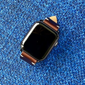 Space Grey Apple Watch With Gold Band Etsy