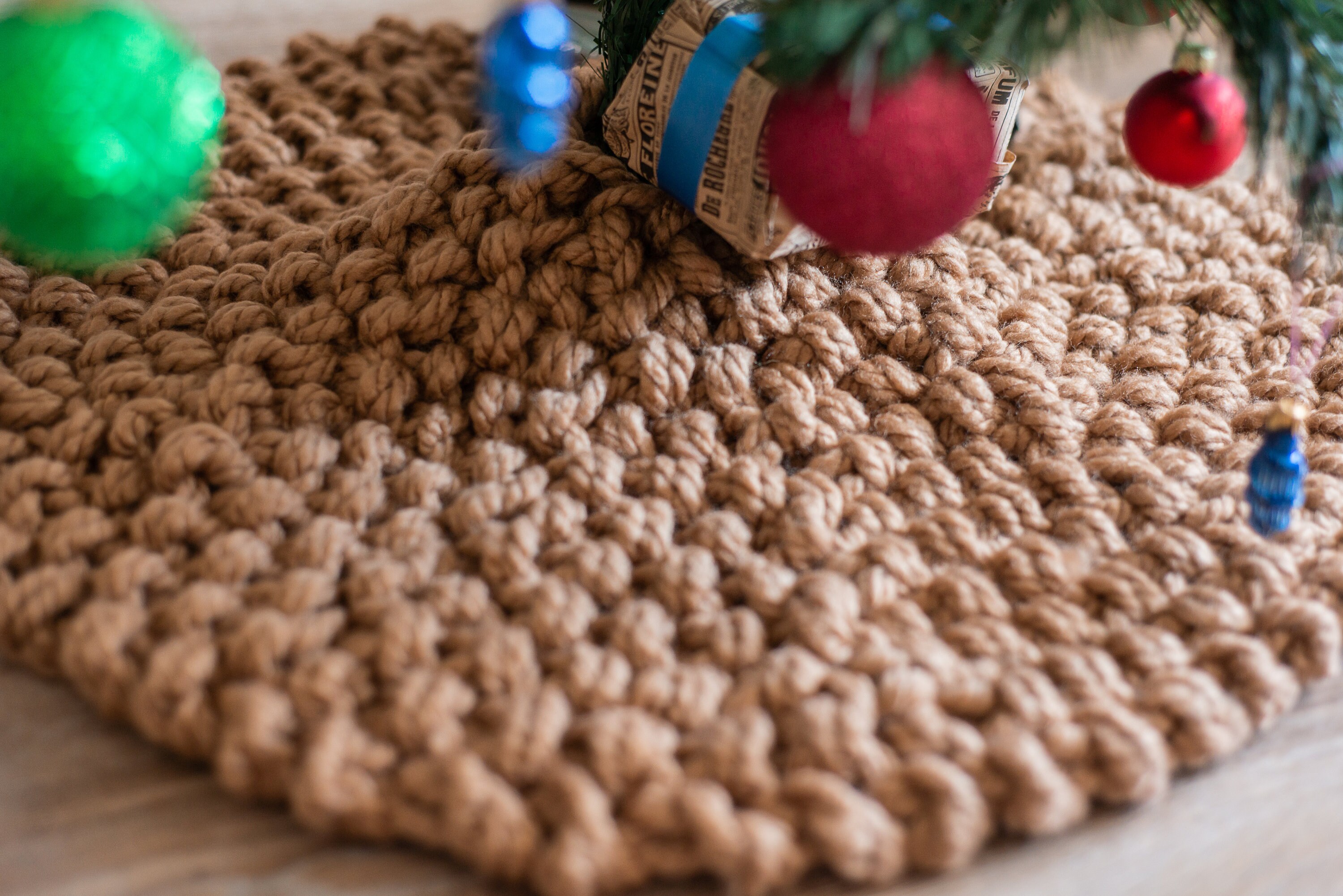 Beige Tree Skirt 