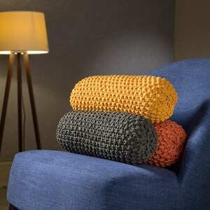 Cojín de suelo color mostaza para sofá, bonitas almohadas, almohada de yoga, cojín de banco personalizado, 37 colores, relleno y listo para usar, almohadas de tamaño S y XXL