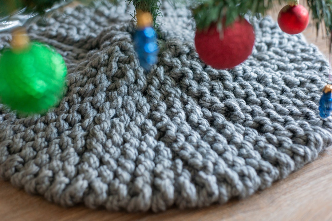 Gray Tree Skirt 