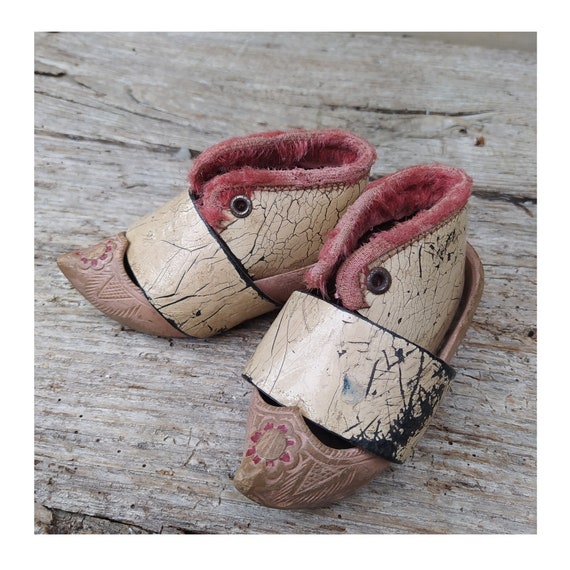 Breton clog deals