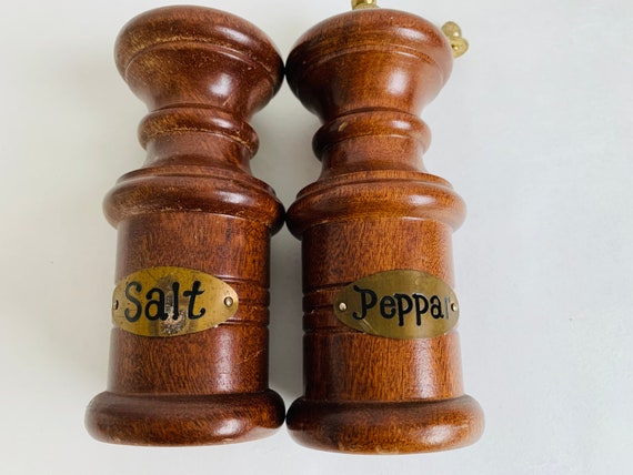 scandinavian pepper grinder
