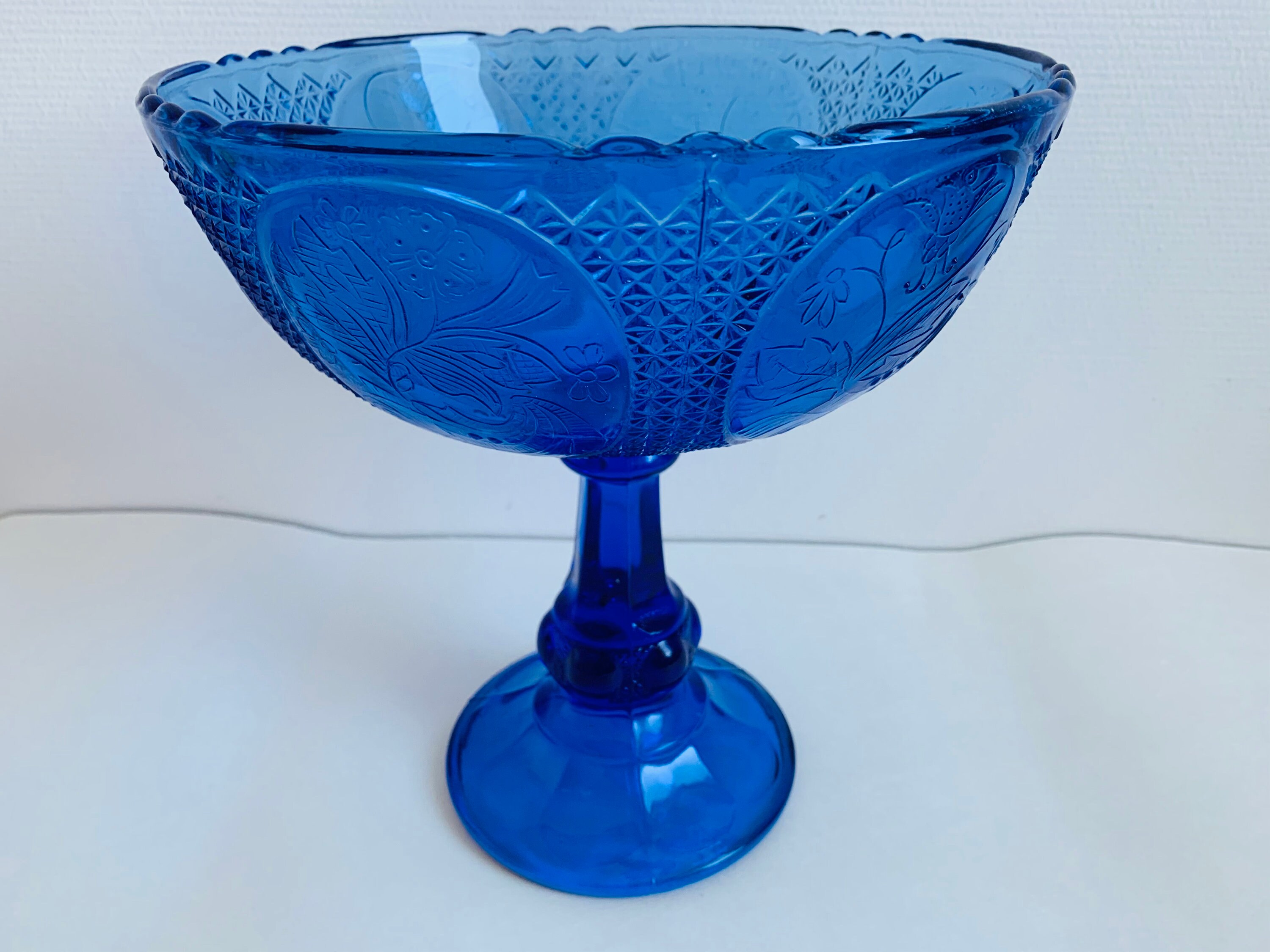 Large and Heavy Pressed Glass Bowl Fruit Bowl Amzing Dark Blue Etsy UK