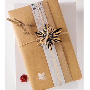 Coffret Cadeau Livre Surprise - Roman Mystère avec Goodies et Gourmandises - Fait Main en France
