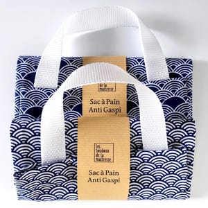 Bolsa para pan y baguettes de tela con estampado japonés Seigaiha, azul marino.