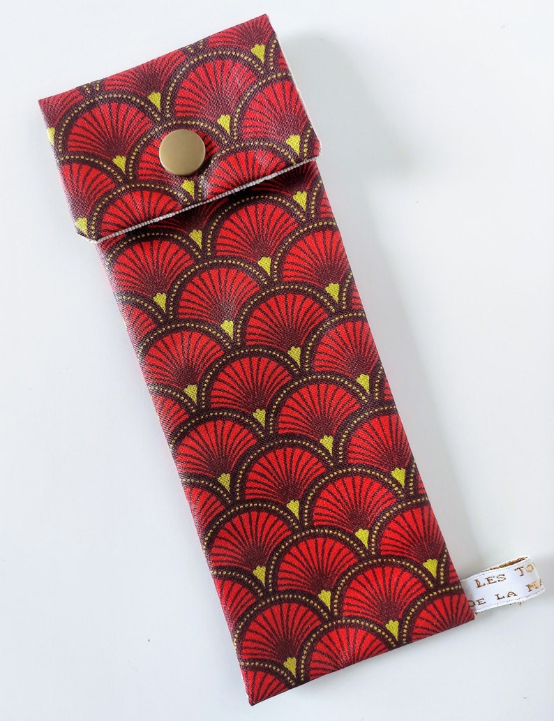 Etui à Cigarette Electronique, Cordon en Option, Tissu Imperméable Inspiration Art Déco Rouge/Or, Fait Main en France Rouge