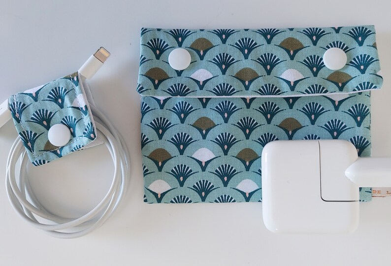 Set of Charger Cord/headphone Cable Ties, Optional Waterproof Pouch