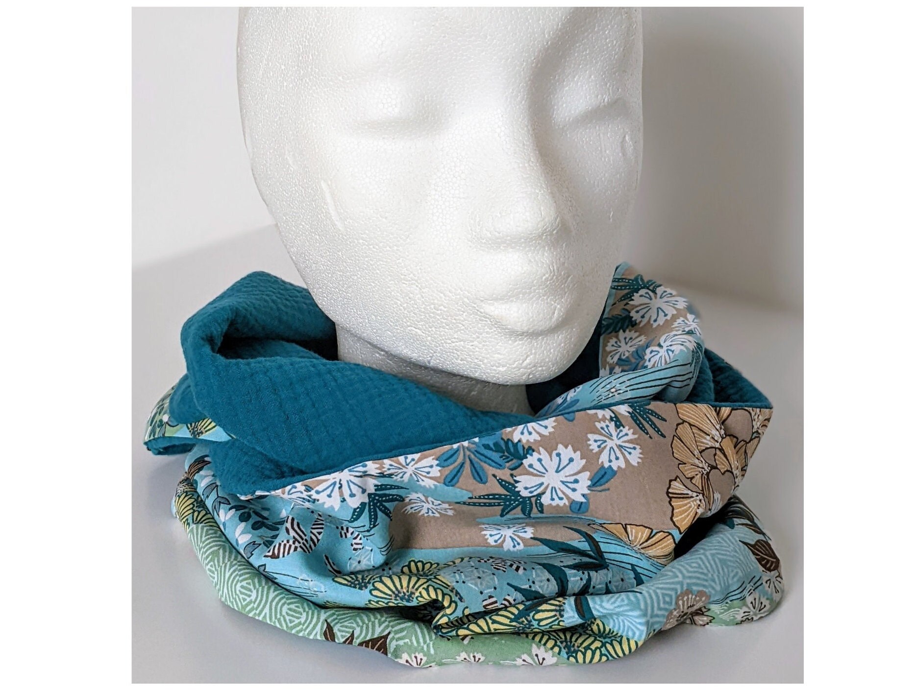 Accessoires Châles Foulards Cecil Foulard turquoise imprim\u00e9 allover style d\u00e9contract\u00e9