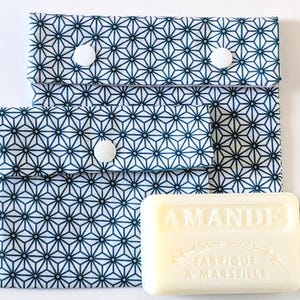 Pochette à Savon Solide Imperméable - Tissu Motif Japonais Bleu Canard - Fait Main en France