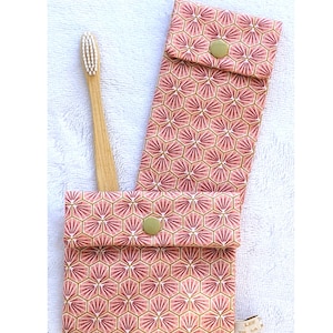 Étui brosse à dents/Dentifrice et Trousse à Savon de Voyage – Tissu Imperméable Motif Rose Corail
