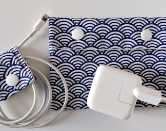 Pochette pour Chargeur de Téléphone, Tablette et Liseuse en Tissu 50 Motifs